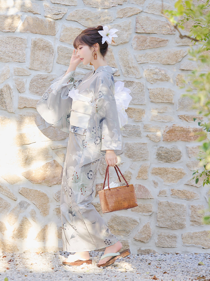 即日発送！】【浴衣】グレー地×可憐に咲き誇る百合浴衣【浴衣3点