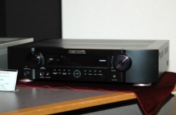 マランツ、高さ約10cmの薄型AVアンプ「NR1501」を発売 - PHILE WEB