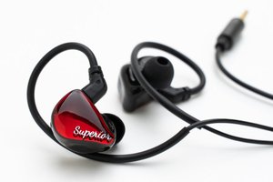 qdc「SUPERIOR EX」はここが違う！ブランド間コラボで洗練された“もう