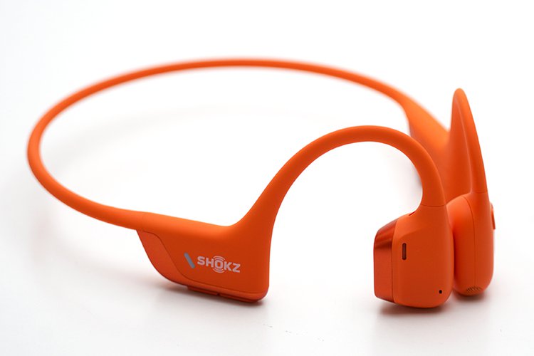 骨伝導イヤホンの常識変える名機が誕生！Shokzの新フラグシップ機