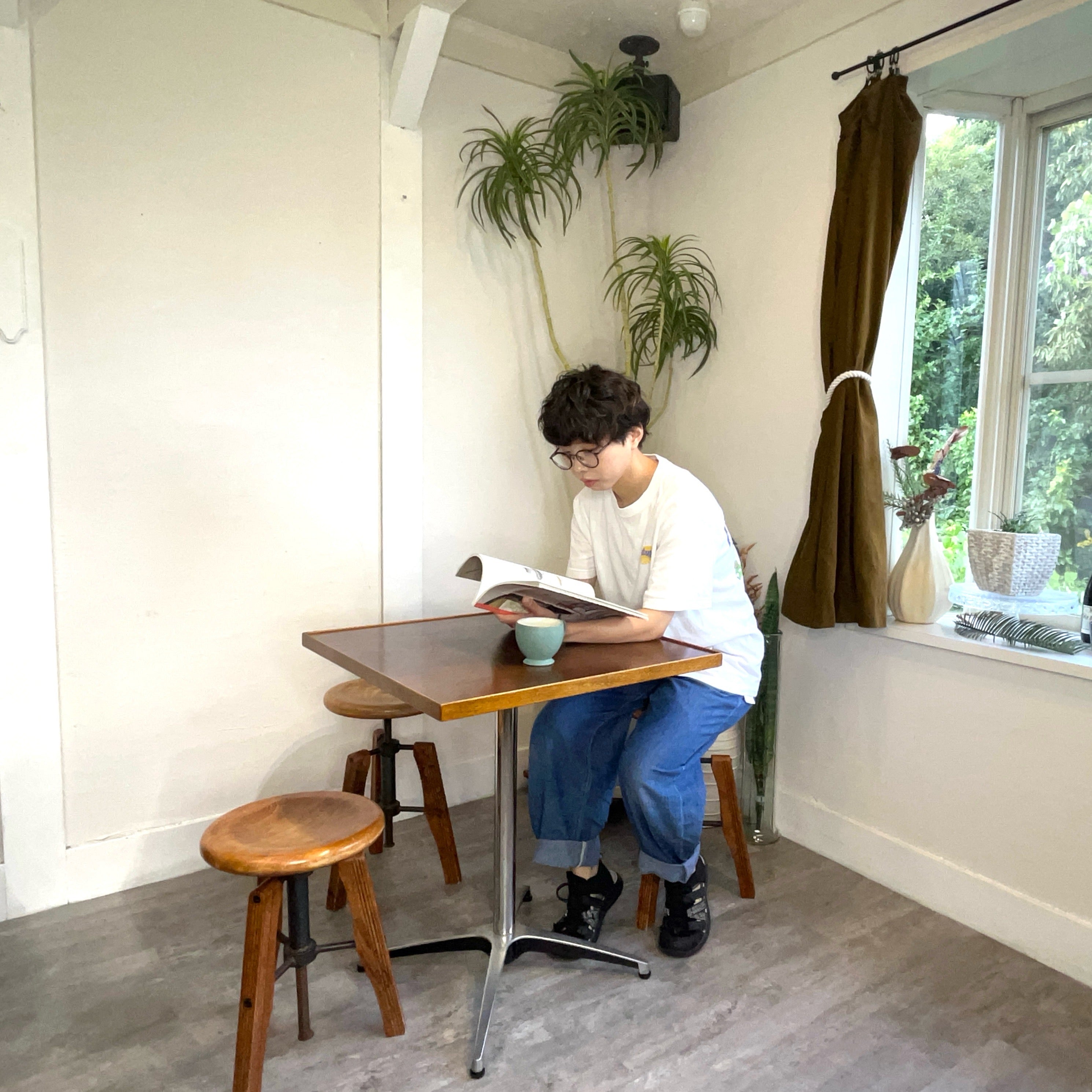 パシフィックファニチャーサービス / PACIFIC FURNITURE SERVICE