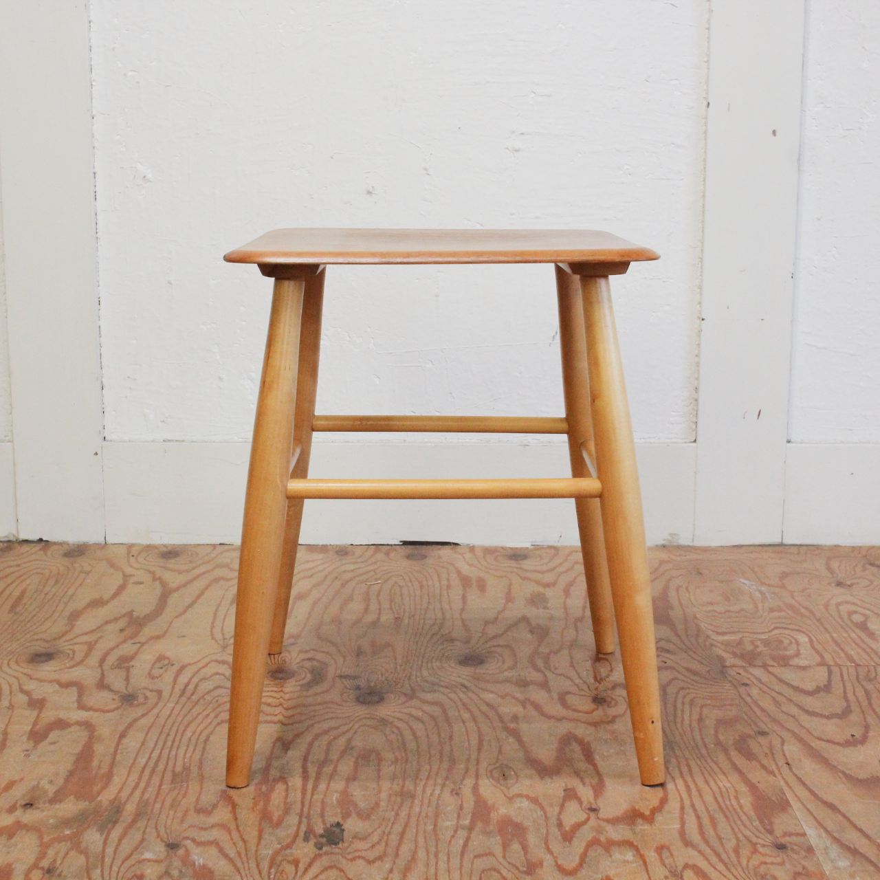 EDSBY VERKEN社｜ファネットスツール イルマリ・タピオヴァーラ 【1