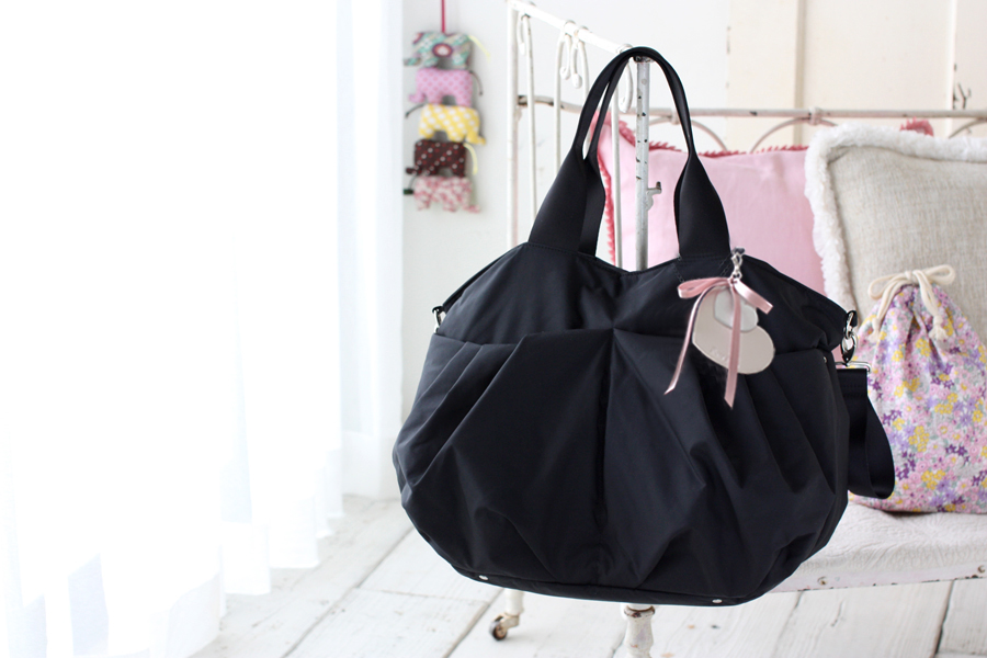 軽くて、大容量の人気マザーズバッグ | ママバッグのルカルカ