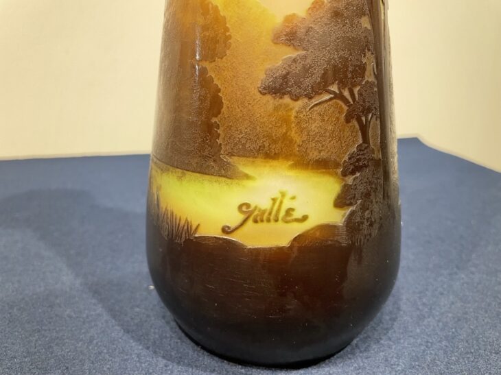 エミール・ガレ作 『湖水風景文花瓶』 ｜骨董品買取 緑和堂