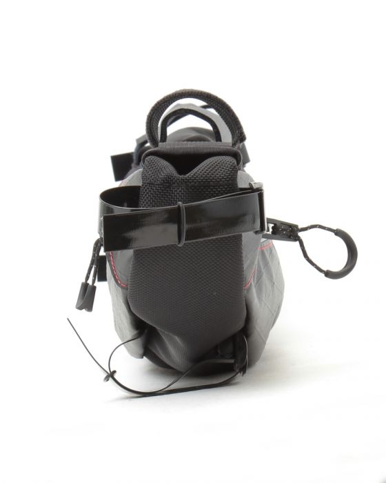 フレームバッグ【Tangle Frame Bag-M】｜REVELATE DESIGNS（レベレイト