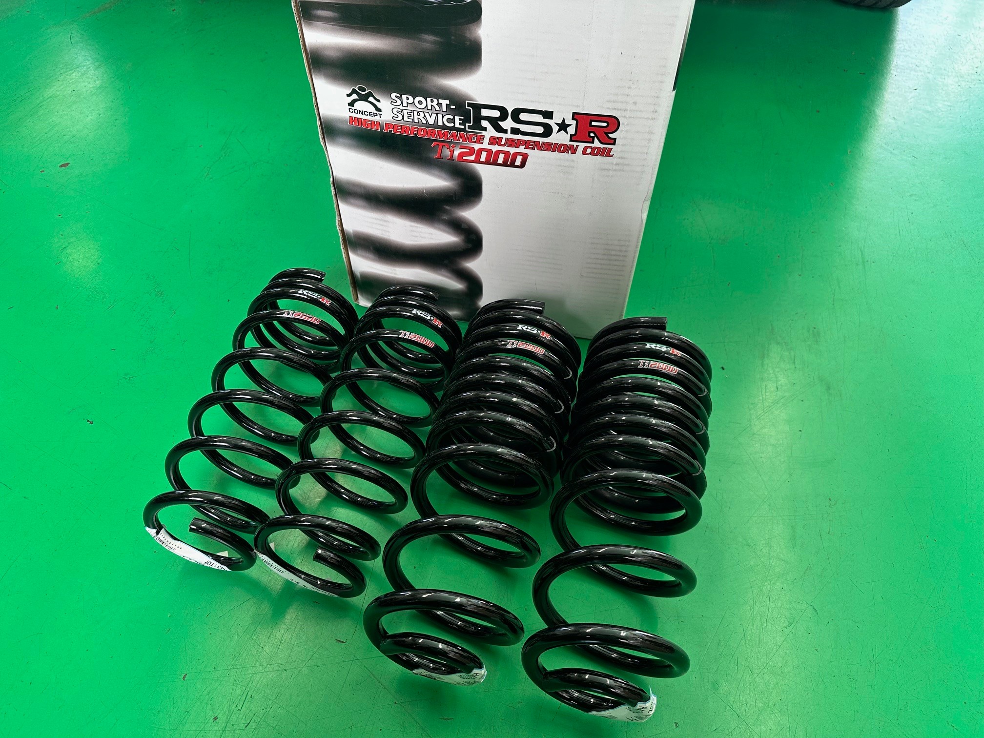 ホンダ N-VAN RSRダウンスプリング Ti2000 取付 | 店舗おススメ情報