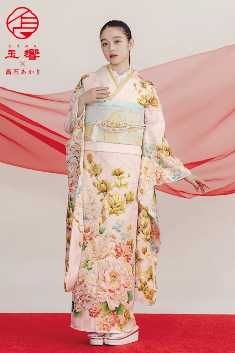 假屋崎省吾ブランド振袖 正統派古典 白地/赤 綺麗系 華やか 上品