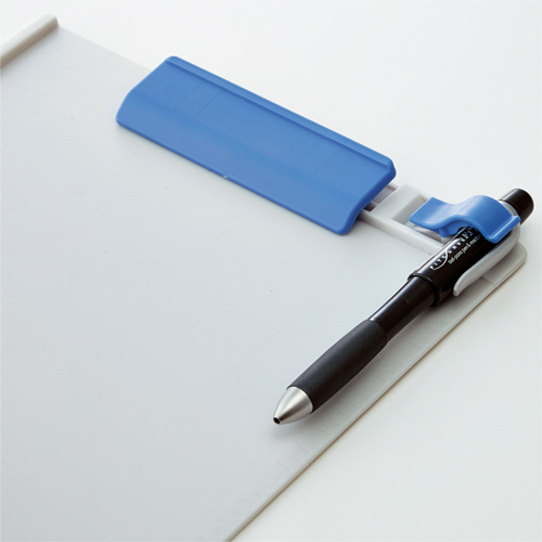 たのめーる】コクヨ クリップボード(K2) A4タテ 黒 K2ヨハ-PS78D 1枚の通販