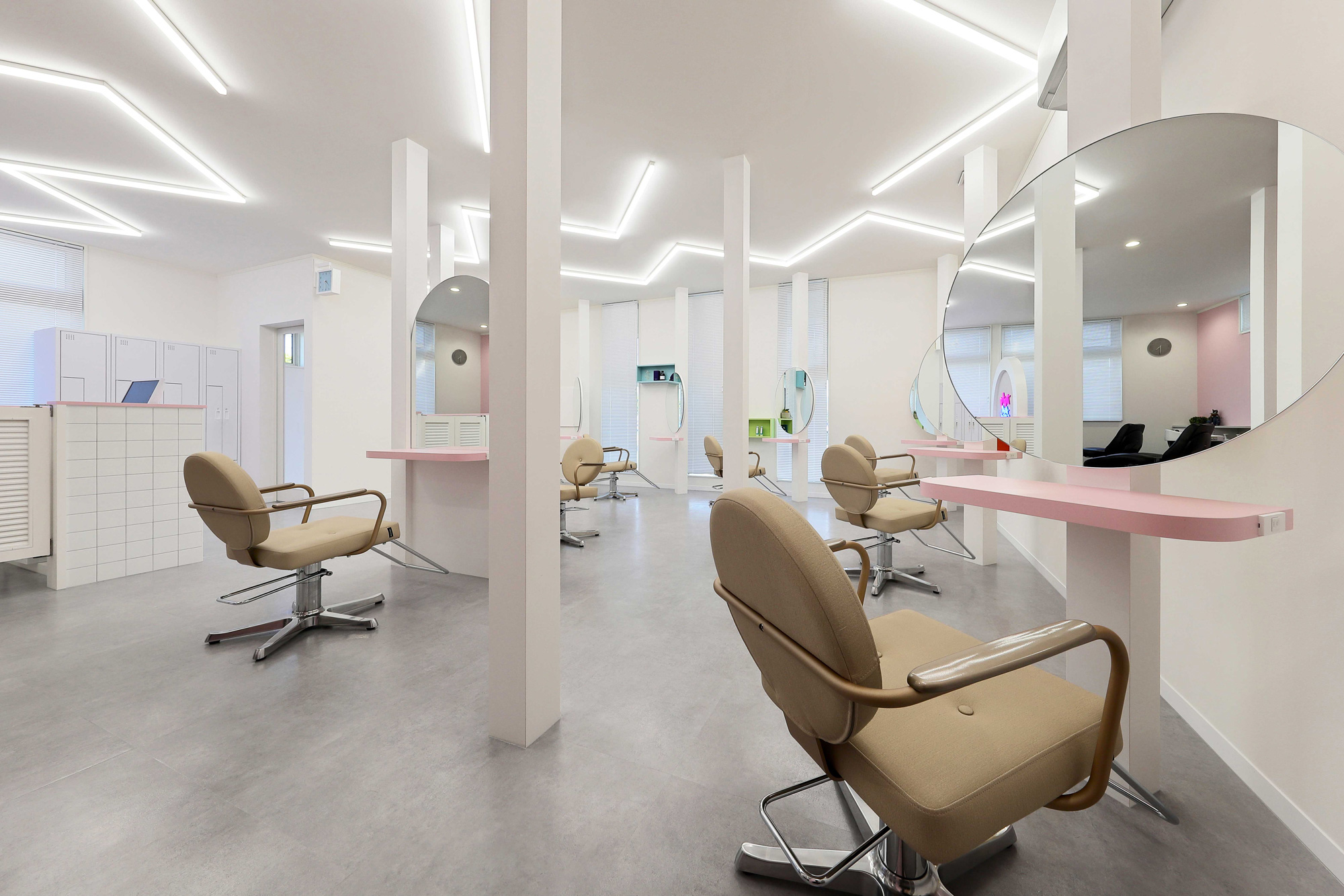 Cirk SWEET LINE | チェア | 製品情報 | タカラベルモント