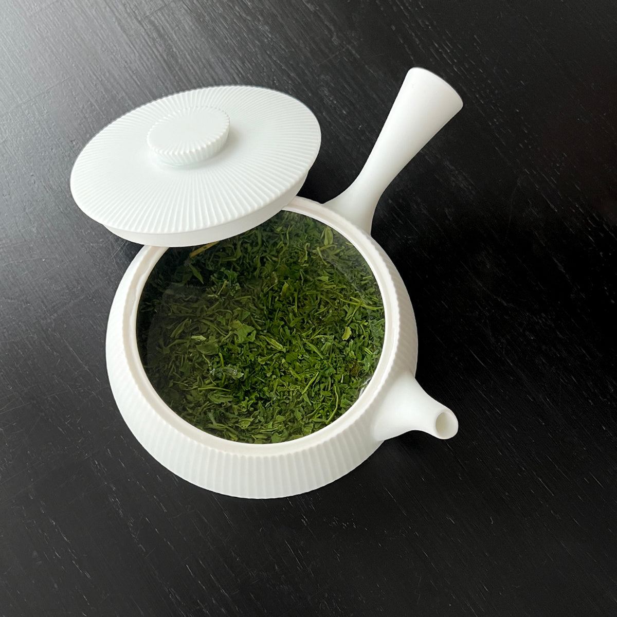 Tea Dealers | Japanese Porcelain Arita Green Tea Kyusu Teapot | Luxury