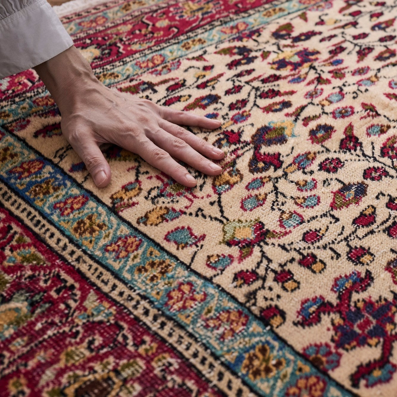 ヴィンテージラグ | トルコ・カイセリ No.03 | 赤色 | 170×105 – tiflo