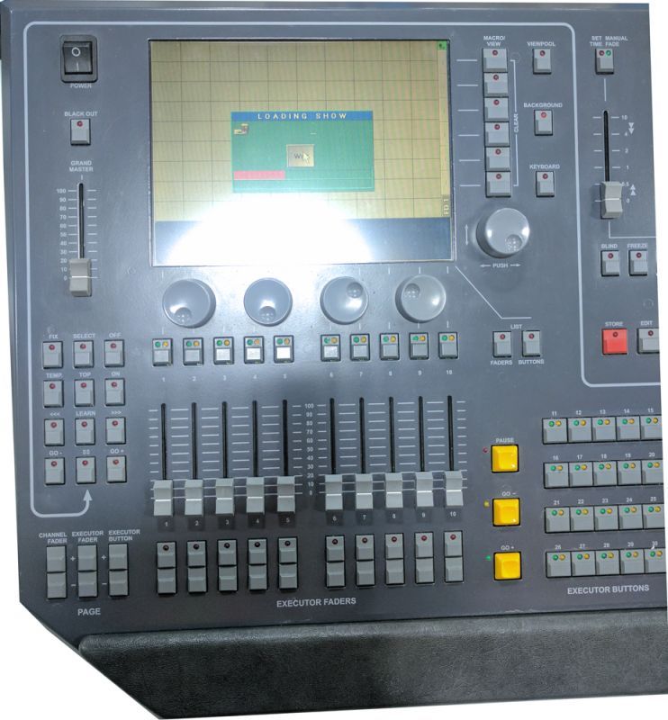 裏方屋ドットコム,MA Lighting grandMA light