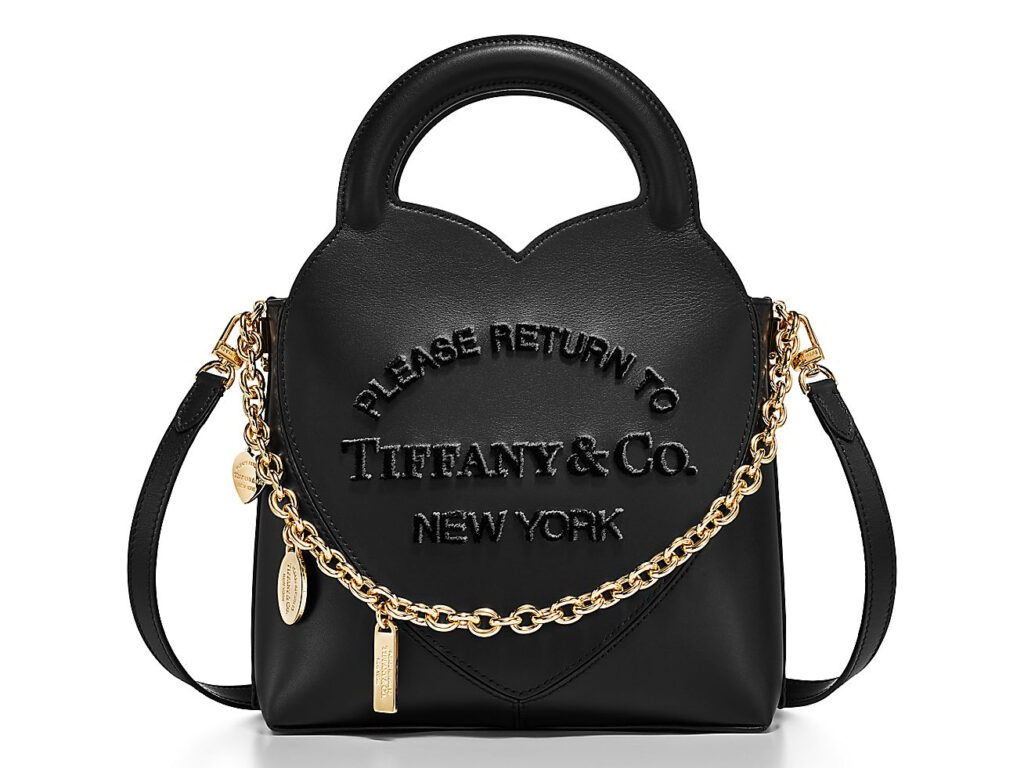 ティファニーから、「リターン トゥ ティファニー™」にチャーム付き