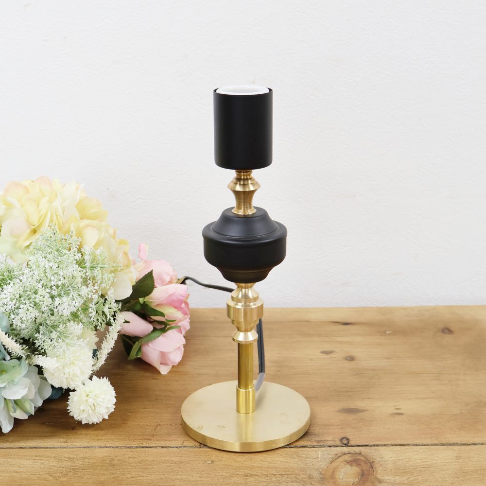 テーブル・デスク・スタンド・フロアライト – アンティーク家具と雑貨