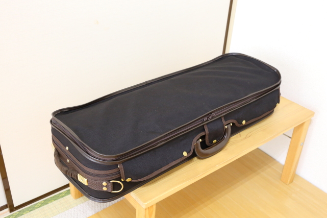 15/7/31 ムサフィアケースのカバー交換ついに完了！ 「ヴァイオリンが