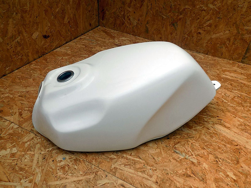 バリオス250用 オリジナルCBRタンク｜JOKER'Sストア