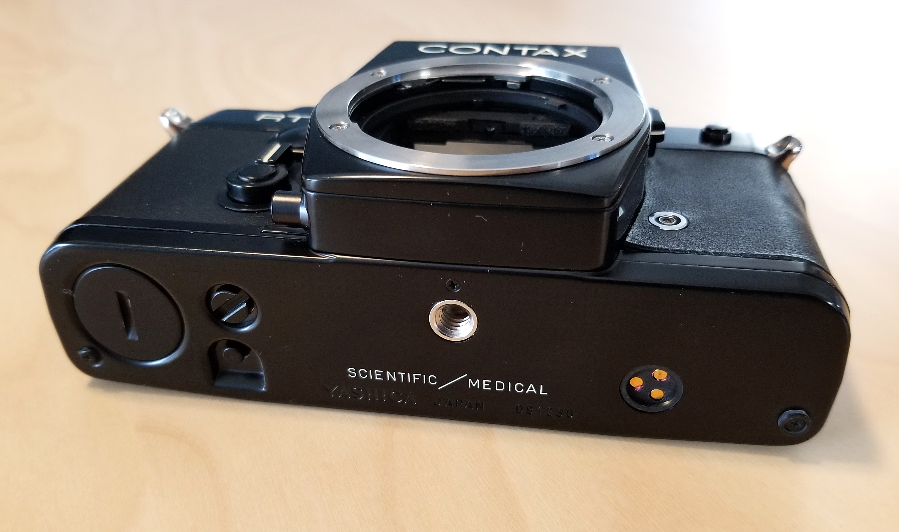 Happy SUNday! – discovering the Contax RTS 'Sci-Med' | Chasing