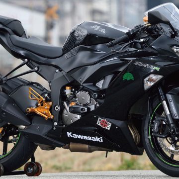 心ゆくまで新型ニンジャZX-6Rのパフォーマンスを堪能できるステップ
