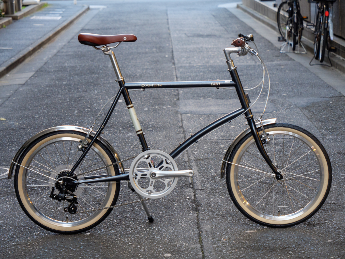 決算セール】オシャレで街乗りにピッタリな20インチミニベロバイク