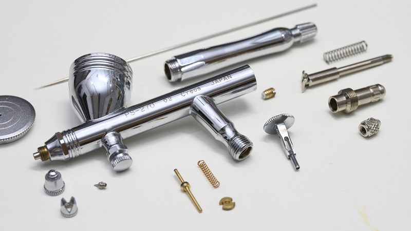 クレオスのエアブラシ『プロコンBOY WA ダブルアクション プラチナVer