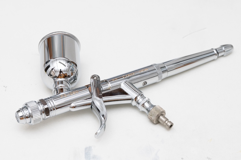 クレオスのエアブラシ『プロコンBOY LWAトリガータイプ』を徹底分解し