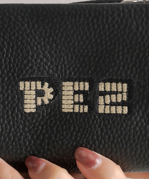 ear PAPILLONNER（イア パピヨネ） 財布 「PEZ(ペッツ)× ear」コラボ