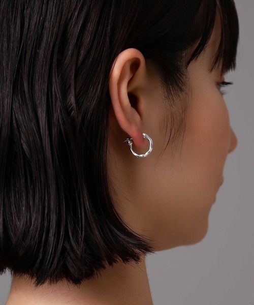 LION HEART（ライオンハート） ピアス “for Gift”クロッシングピアス