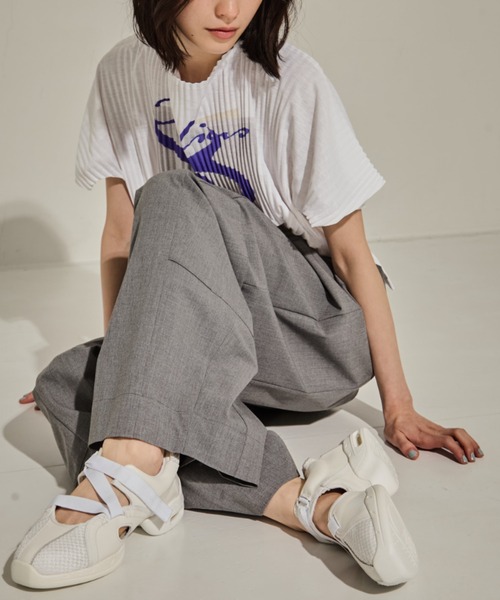 Foundry Mews スニーカー 「Foundry Mews/ファウンドリーミューズ