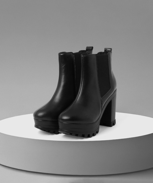 LibertyDoll（リバティードール） ブーツ 軽量厚底チャンキーヒール