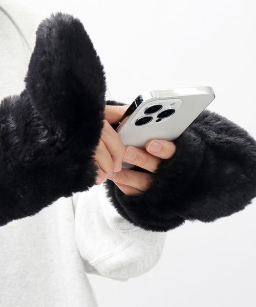 KANGOL（カンゴール） 手袋 ストラップ付 ファー 2WAY ミトングローブ