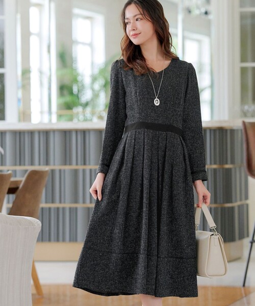 Tiaclasse ワンピース 配色パイピングフレアワンピース : ZOZOTOWN