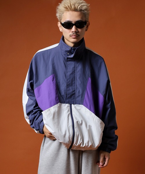 NERDY ナイロンジャケット スポーティーカラーブロックウィンド