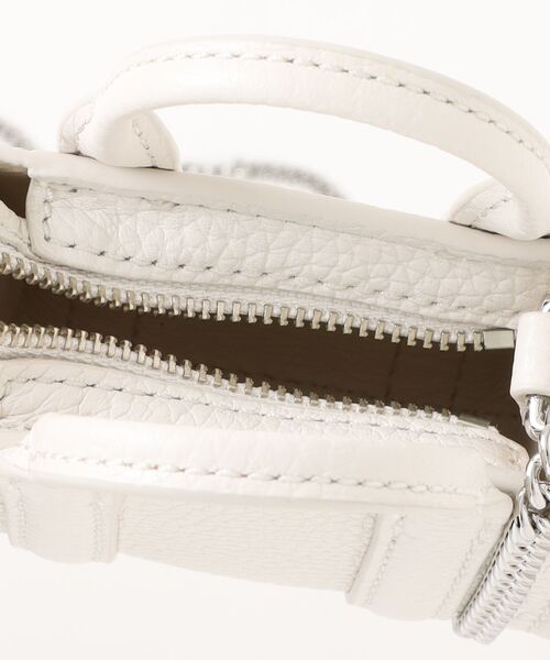 MARC JACOBS（マーク・ジェイコブス） ポーチ LEATHER THE ITEMS SLG