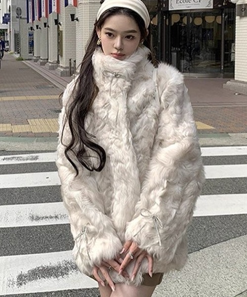 DIAVEL ブルゾン アウター 「秋冬新作」リボンピン付きファーコート