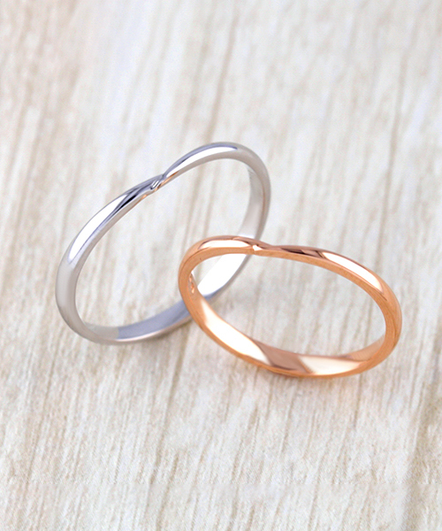 BLOOM（ブルーム） 指輪 リング K10 ホワイトゴールド 地金 ウェーブ