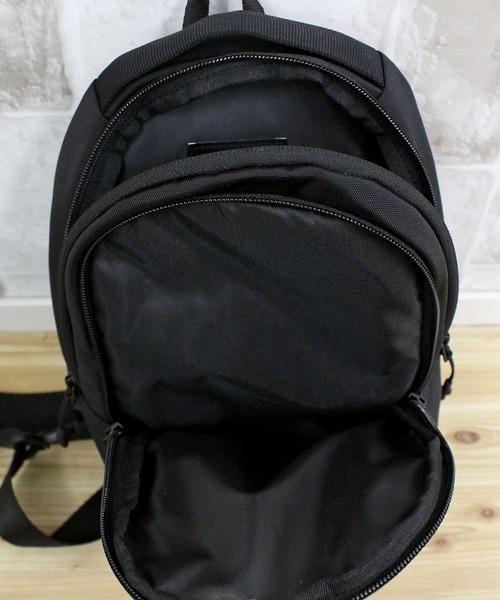 THE NORTH FACE（ザ ノースフェイス） ショルダーバッグ TNF スポーツ