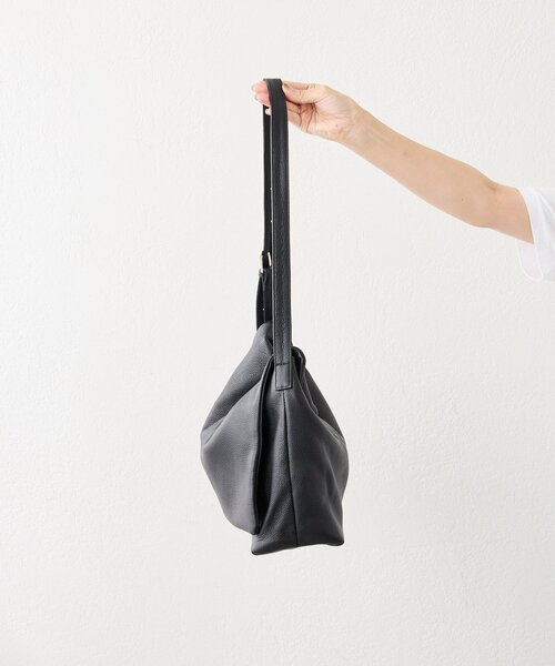 ear PAPILLONNER（イア パピヨネ） トートバッグ レザーフラップワン