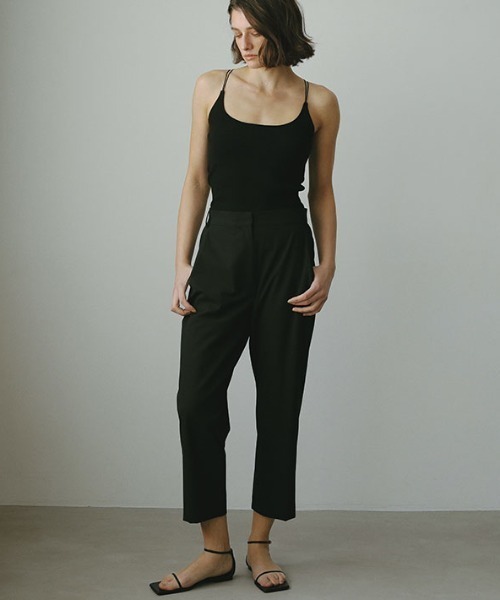 ETRE TOKYO（エトレトウキョウ） パンツ ストレートクロップドパンツ