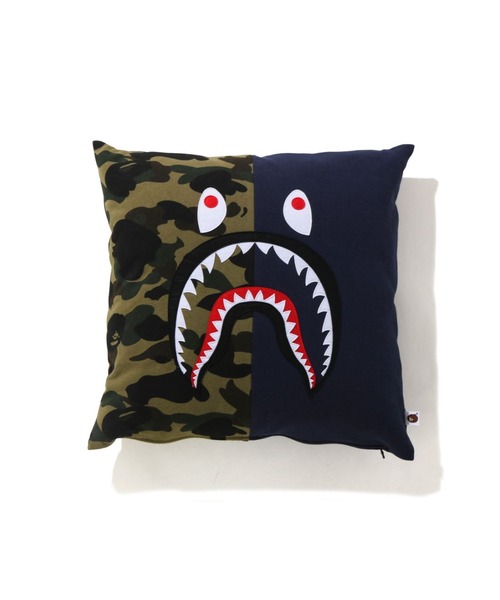 A BATHING APE（アベイシングエイプ） クッション クッションカバー