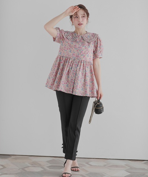 Fit more（フィットモア） ブラウス シャツ ミニフリル襟ペプラム花柄