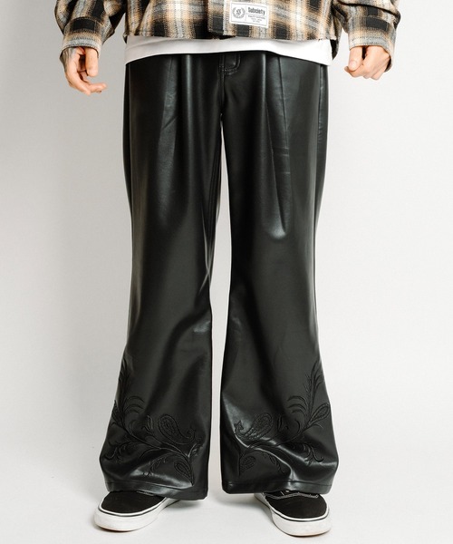 Subciety（サブサエティ） パンツ Faux leather pants メンズ