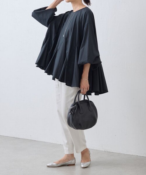 BEARDSLEY（ビアズリー） ブラウス シャツ 花びらフレアーブラウス