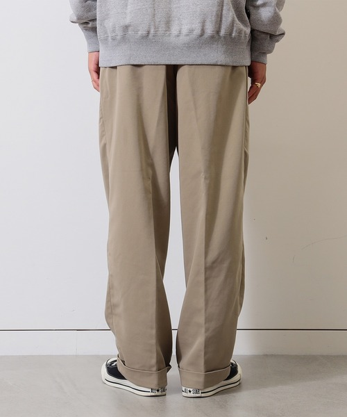 BEAMS+（ビームスプラス） チノパン 2 Pleats Trousers PE Twill