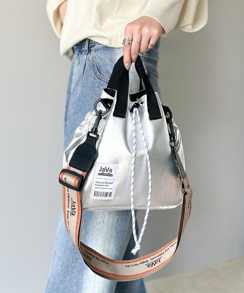 COACH（コーチ） ワンポイントショルダーバッグ - ブラウン レディース