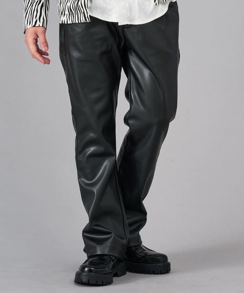 REGIEVO（レジエボ） パンツ フェイクレザーフレアパンツ メンズ