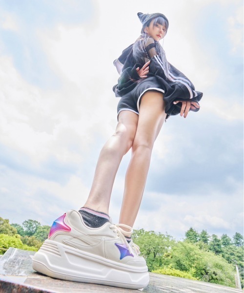 ROYAL FLASH（ロイヤルフラッシュ） スニーカー 1807/イチハチゼロナナ