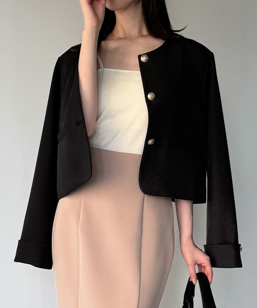 JUNOAH（ジュノア） ジャケット ノーカラージャケット 金釦ショート丈