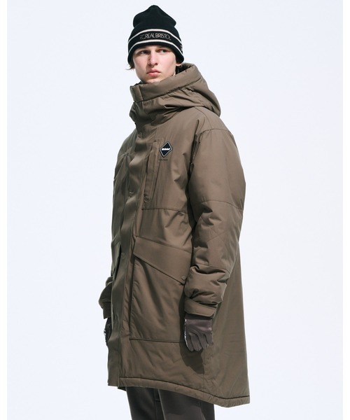 F.C.Real Bristol（エフシーレアルブリストル） ダウンジャケット