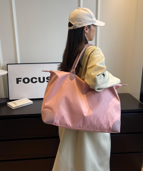 LA VORAGINE（ラ ヴォラジネ） ボストンバッグ 撥水加工 ユニセックス