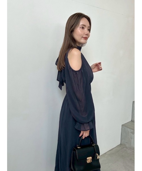 SNIDEL（スナイデル） ワンピース コールドショルダーボウタイ